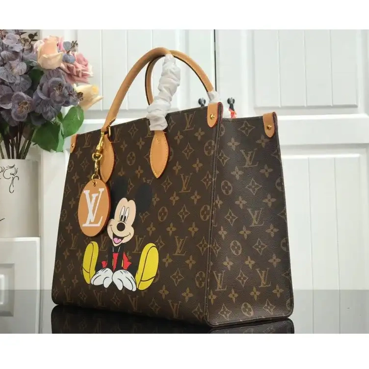 Fashionrepsfam ru Bags 205FY0144 LV 0813
